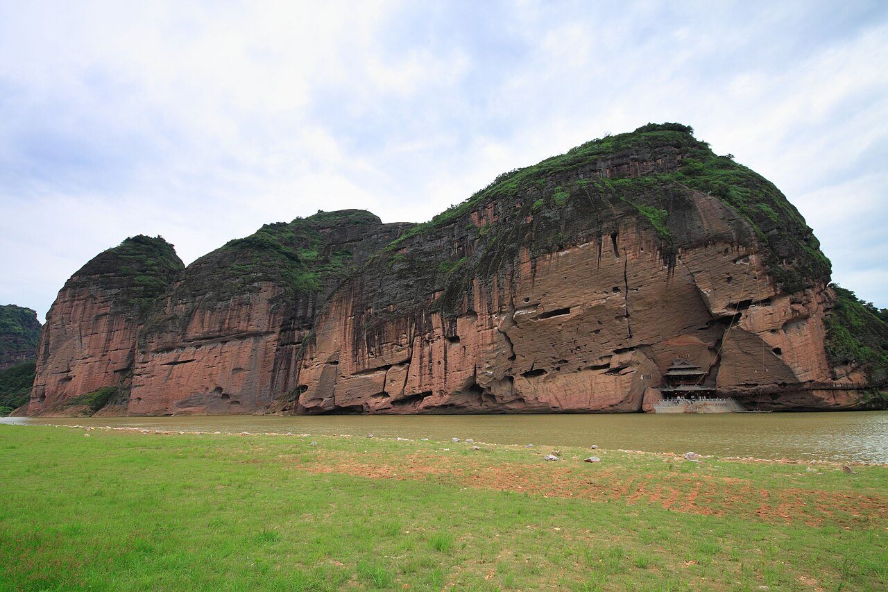 Longhushan (Mount Longhu): Taoism & Rafts